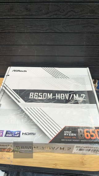 Placa Base ASRock 90-MXBLA0-A0UAYZ AMD AM5 AMD AMD B650