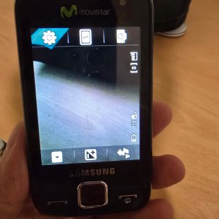 Samsung GT-S5600