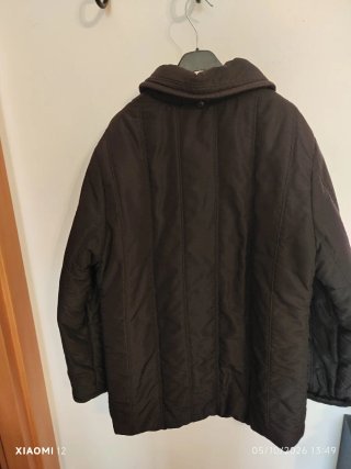 Piumino marrone imbottito