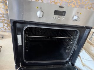 Horno Eléctrico Integrable Zanussi Inox