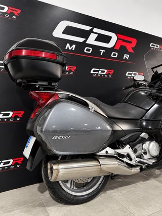 Honda Deauville 700 ABS 2006