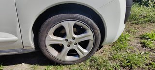 Neumáticos / Cooper Zeon CS8 235/45 R18 98Y