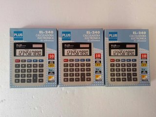 Lote de 11 Calculadoras Sharp,modelos varios.