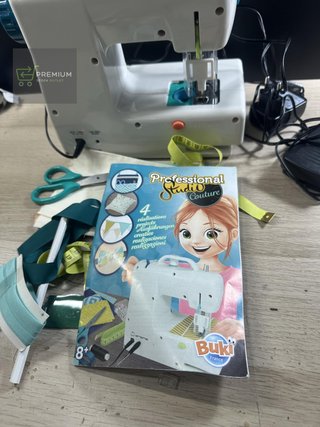 Buki 5410  máquina de coser