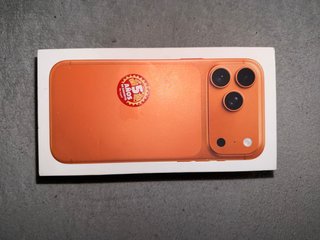 iPhone 17 Pro Max Naranja