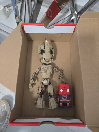 Lego Marvel Groot y Spiderman