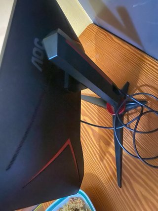 Monitor AOC