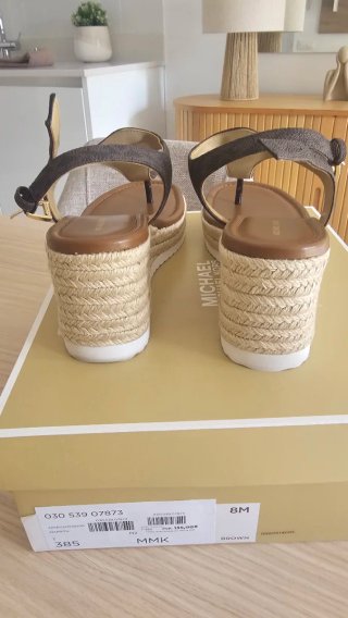 Sandalias Cuña Michael Kors Marrón y Dorado