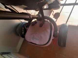 Triciclo para bebé QPlay