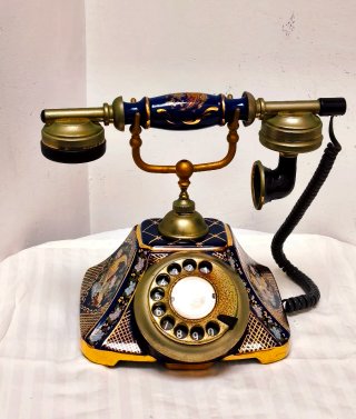 Teléfono Antiguo de Porcelana Estilo Francés