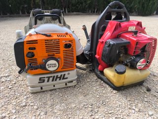 Sopladora Stihl BR420 y Komatsu EB6200