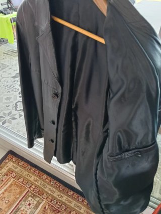 Chaqueta de Cuero Negra Talla M