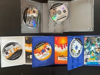 Consola PlayStation 2 + 5 Juegos