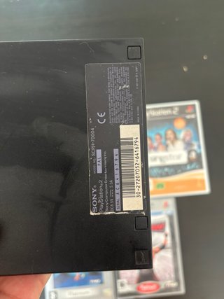 Consola PlayStation 2 + 5 Juegos