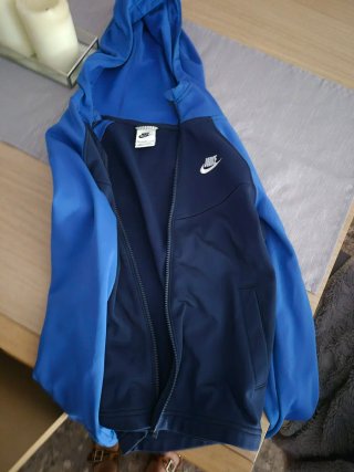 Chaqueta deportiva Nike niño azul