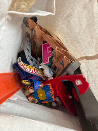 Lote de juguetes variados para niño