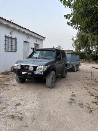 Toyota Land Cruiser 90