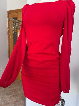 Vestido rojo elegante para eventos