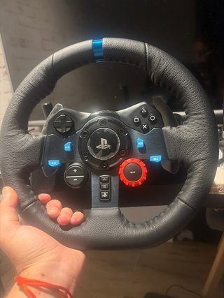 Volante y Pedales para Simulación