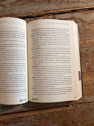 Noesi: textos de filosofia per a les PAU 2026, ...