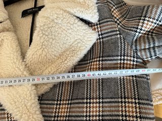 Abrigo cuadros Zara Talla M