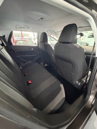 Peugeot 308 2016