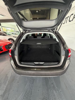 Peugeot 308 2016