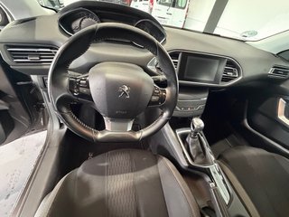 Peugeot 308 2016
