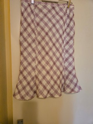 Falda de cuadros rosa y blanca