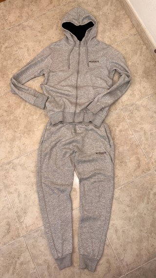 Conjunto chándal McKenzie gris