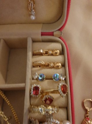 Lote de Joyería Chapada en Oro 18k