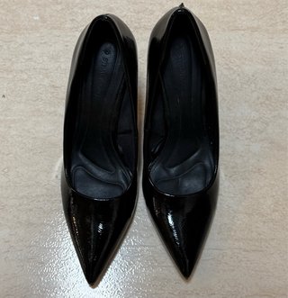 Zapatos de tacón Stradivarius negros