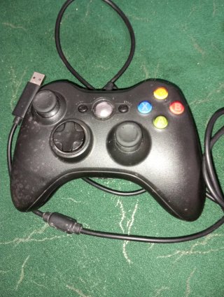 Mando Xbox 360 con cable