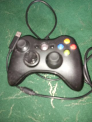 Mando Xbox 360 con cable