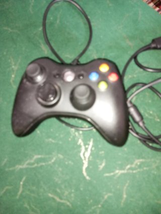 Mando Xbox 360 con cable