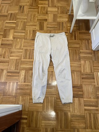 Pantalones Beige Zara
