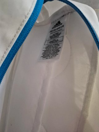 Riñonera Adidas x LEGO