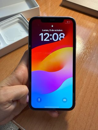 iPhone 11 Blanco 68% Batería