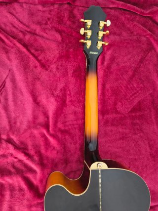 Epiphone J-200 EC Studio Guitarra Acústica