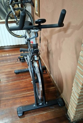 Bicicleta Spinning BH Fitness Indoor