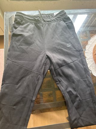Pantalón Chándal Nike Tech Negro