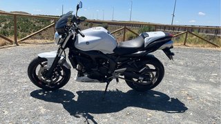 Yamaha FZ6 Naked Blanca