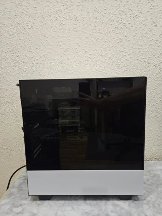 Ordenador Gaming con Refrigeración Líquida