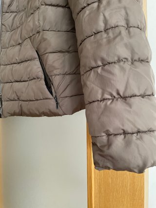Plumas Zara acolchado marrón capucha desmontable