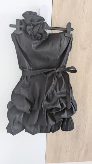 Vestido de fiesta negro