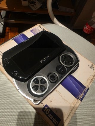 Consola Sony PSP Go Negra
