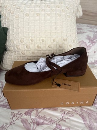 Bailarinas Corina Marrones