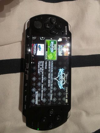Console Sony PSP nera con giochi