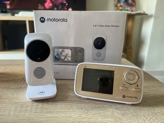 Vigilabebés Motorola VM483