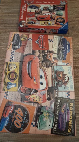 Puzzle Gigante Ravensburger Rayo McQueen 24 piezas